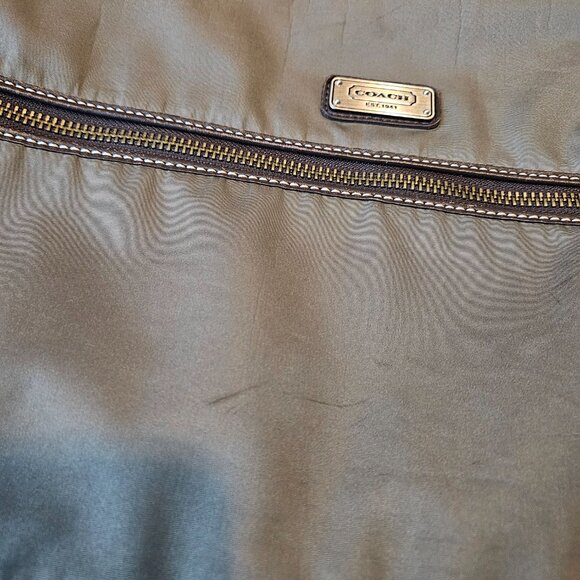 ๐50% OFF! Coach Nylon Messenger Bag - Picture 6 of 16